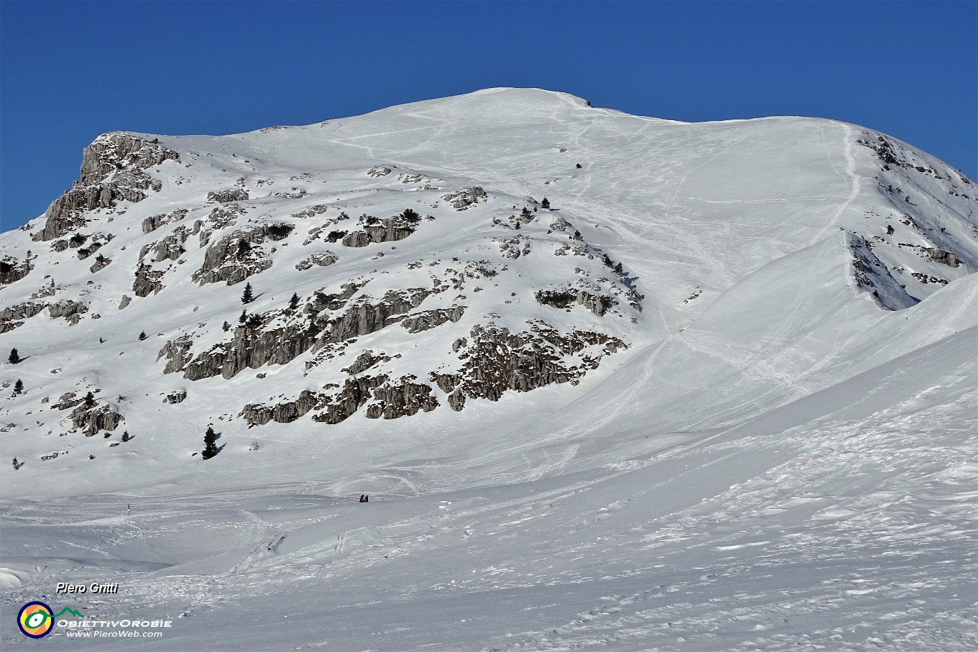 73 Bella vista su Cima di Piazzo, oggi gettonato come il Sodadura.JPG